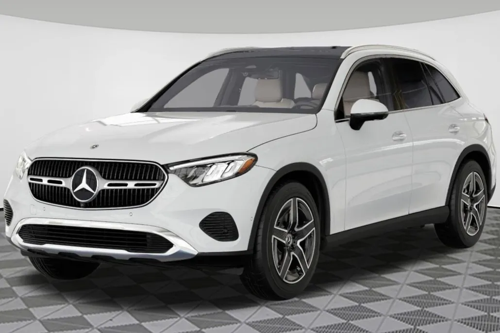 2026 Mercedes Benz GLC 300 4MATIC photo 1