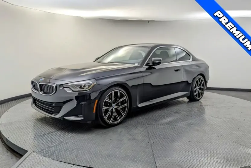 2022 Bmw 230i photo 1