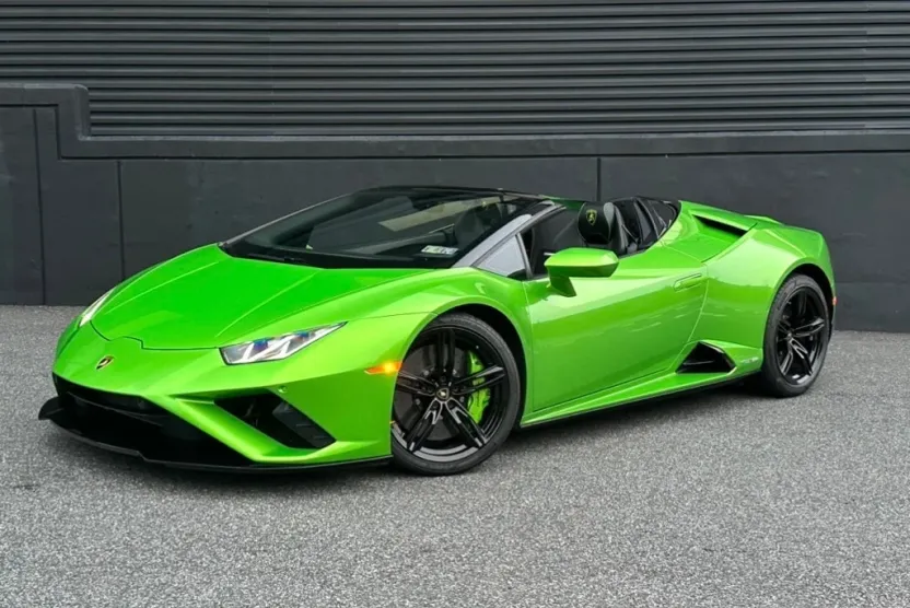 2021 Lamborghini Huracan Evo Spyder photo 1