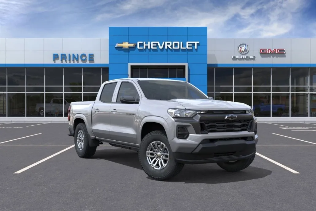 2025 Chevrolet Colorado Work Truck LT photo 1