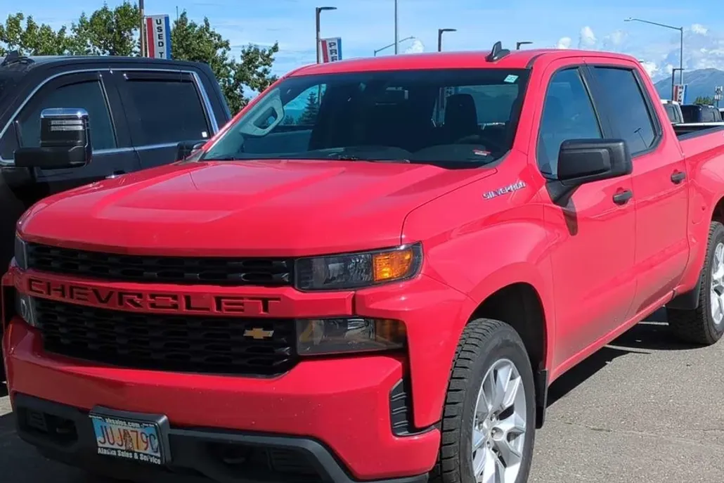 2021 Chevrolet Silverado 1500 Custom photo 1