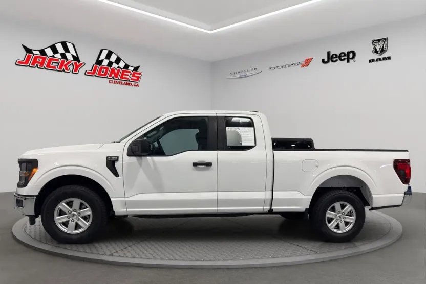2024 Ford F-150 XL photo 1