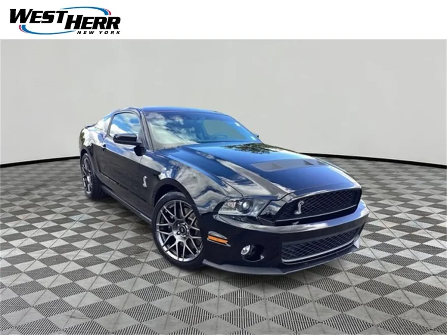2011 Ford Mustang Shelby GT500 photo 1