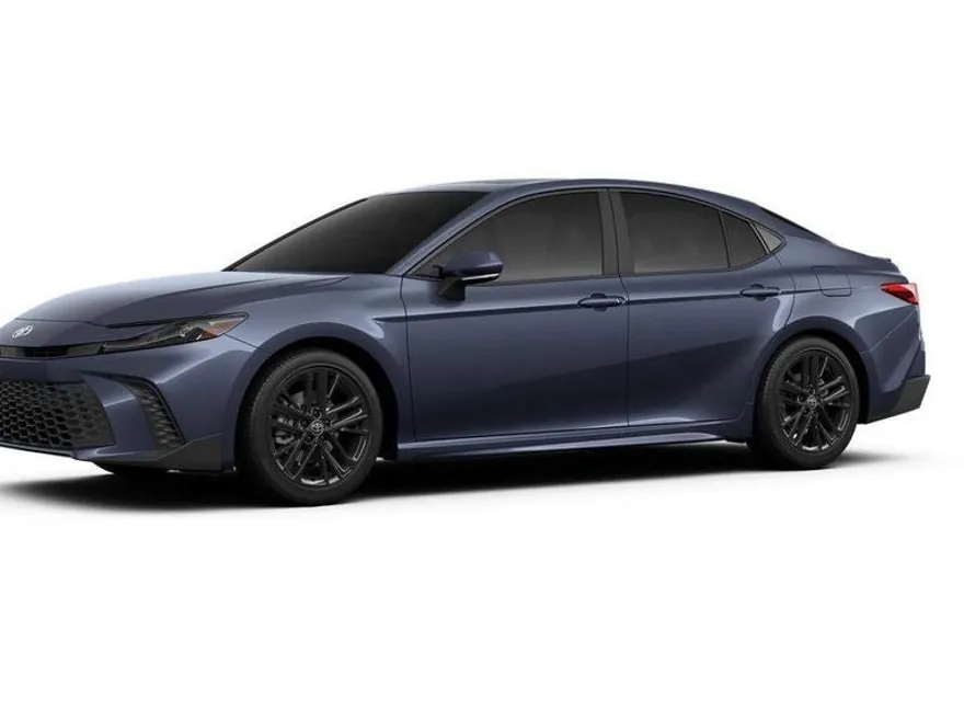 2026 Toyota Camry SE photo 1