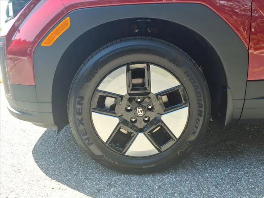 2026 Hyundai Santa Fe SEL photo 1