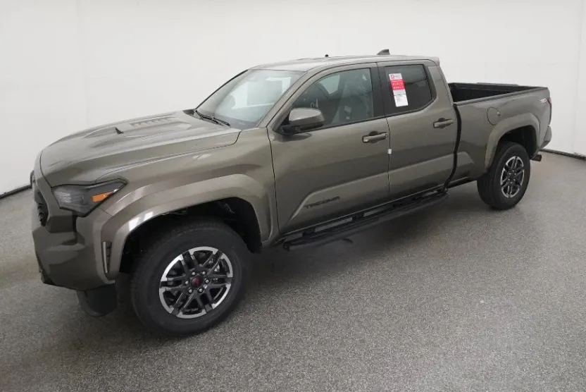 2025 Toyota Tacoma TRD Sport Double Cab photo 1