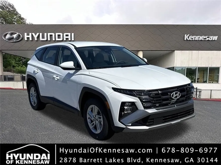2025 Hyundai Tucson SE photo 1