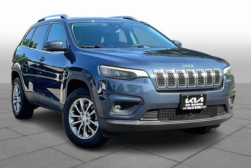 2021 Jeep Cherokee Latitude Lux photo 1