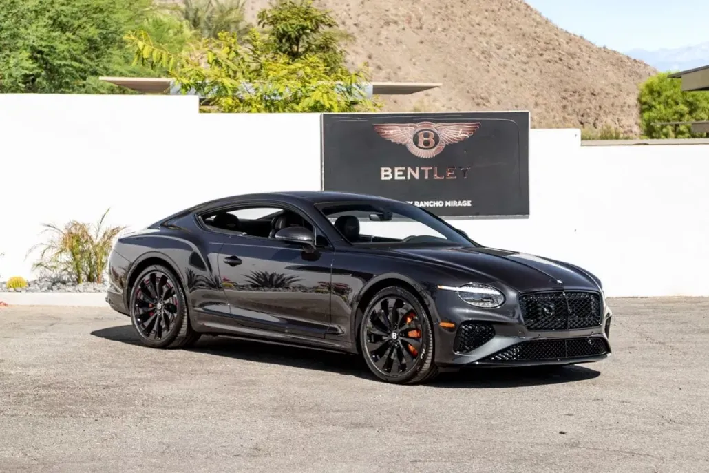 2025 Bentley Continental GT photo 1