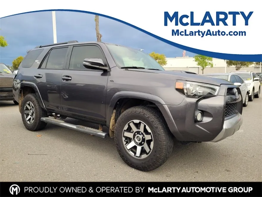 2019 Toyota 4Runner TRD Off-Road Premium photo 1