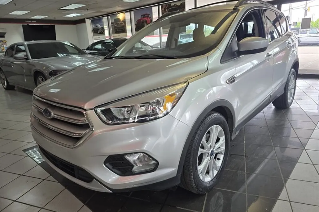 2018 Ford Escape SE photo 1