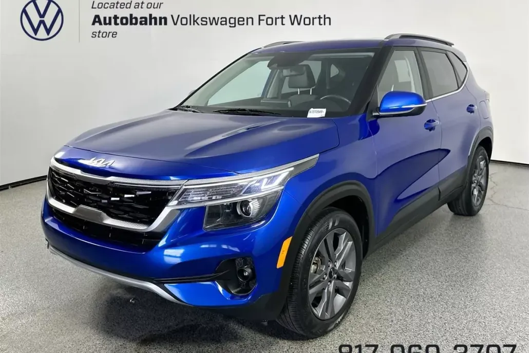 2022 Kia Seltos S photo 1