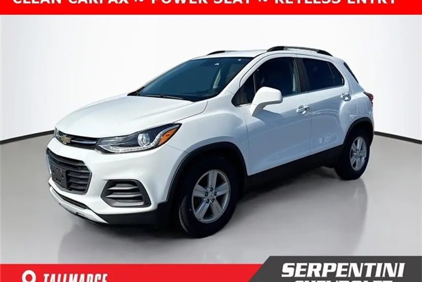 2017 Chevrolet Trax LT photo 1