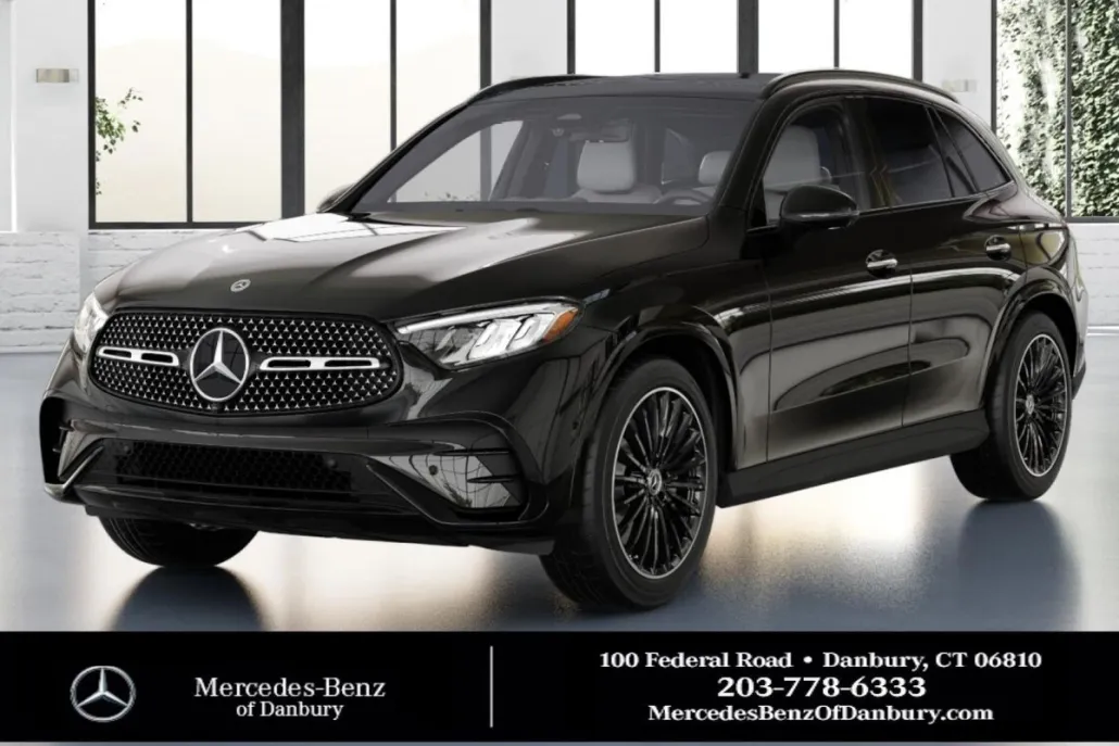 2026 Mercedes Benz GLC 300 4MATIC photo 1
