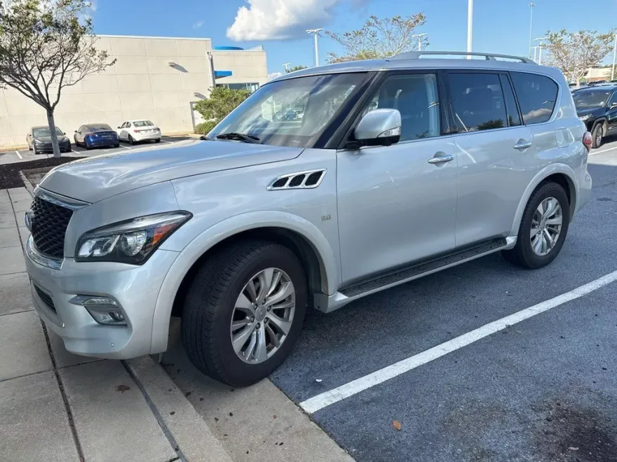 2016 Infiniti QX80 Base photo 1