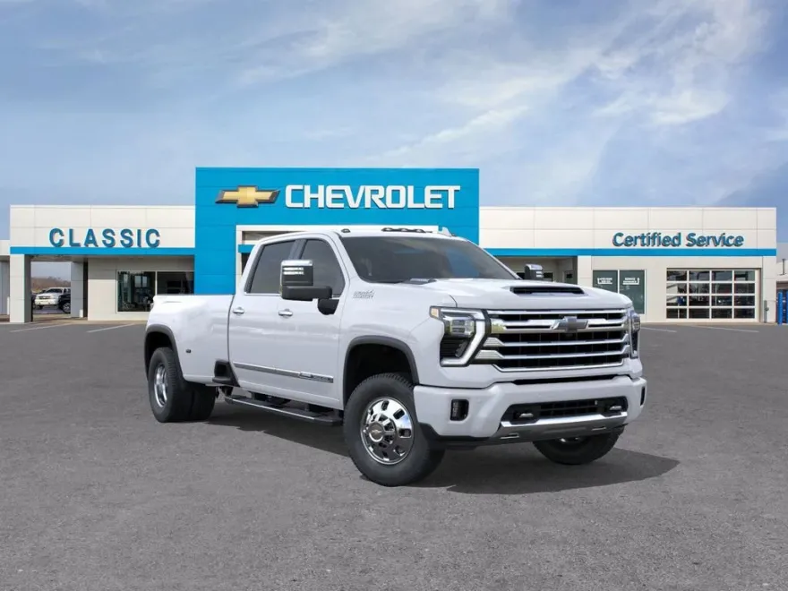 2026 Chevrolet Silverado 3500HD High Country photo 1