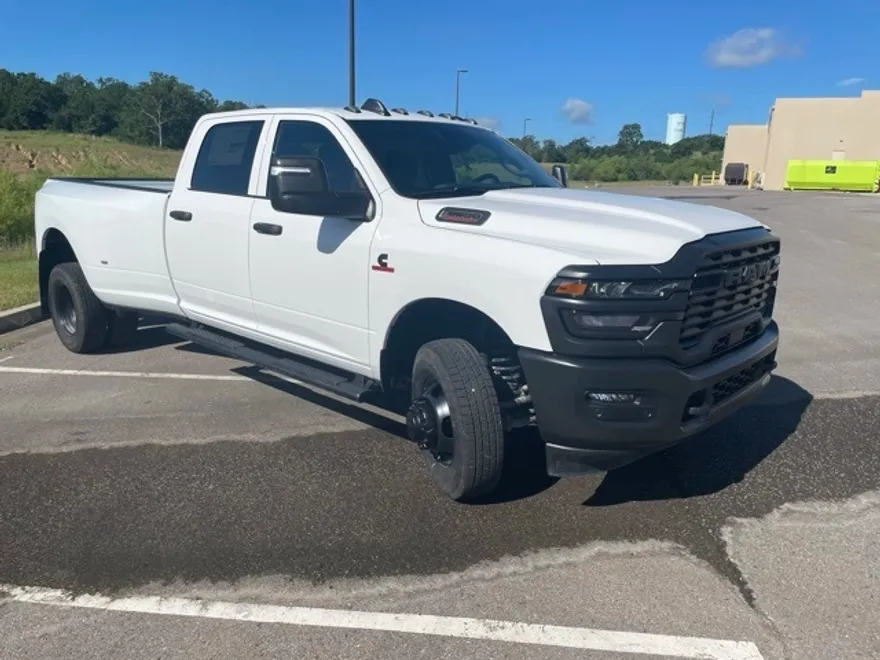 2025 Ram 3500 Tradesman photo 1