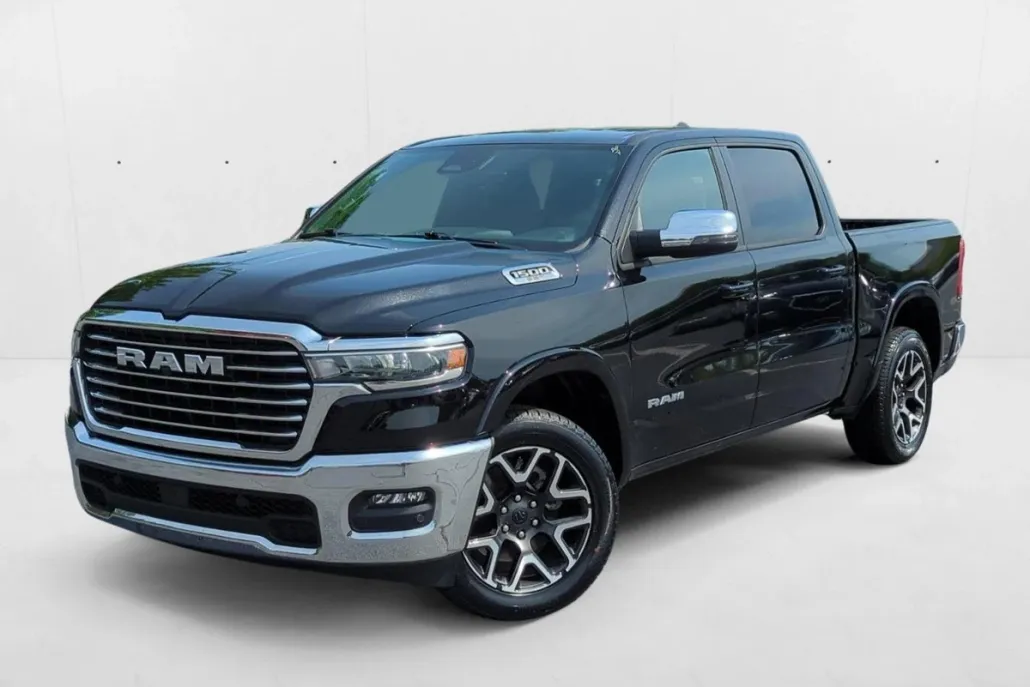 2025 Ram 1500 Laramie photo 1
