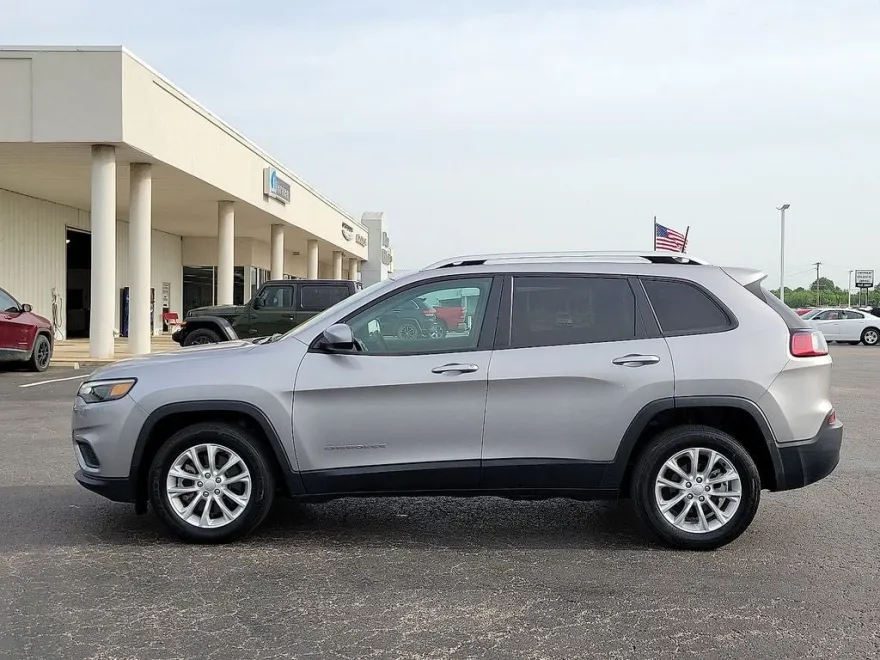 2020 Jeep Cherokee Latitude photo 1
