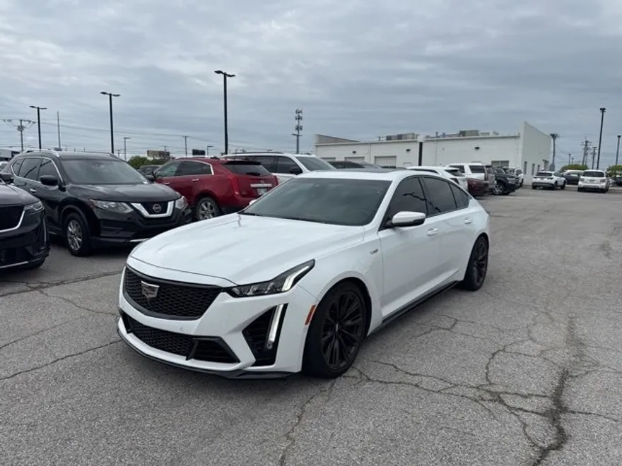 2022 Cadillac CT5 photo 1