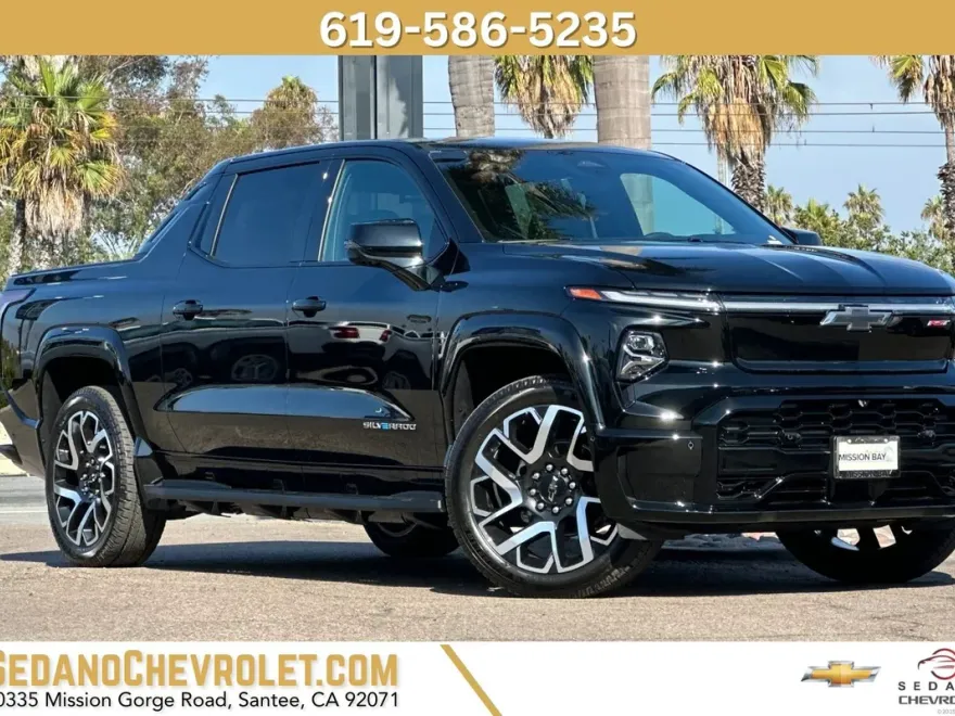 2024 Chevrolet Silverado EV RST photo 1