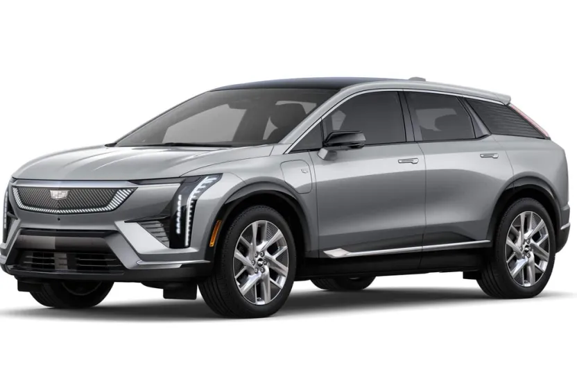 2025 Cadillac Optiq Luxury photo 1