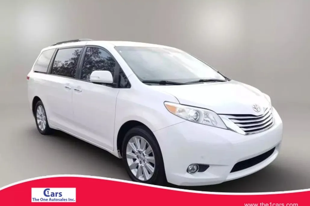 2014 Toyota Sienna Limited photo 1