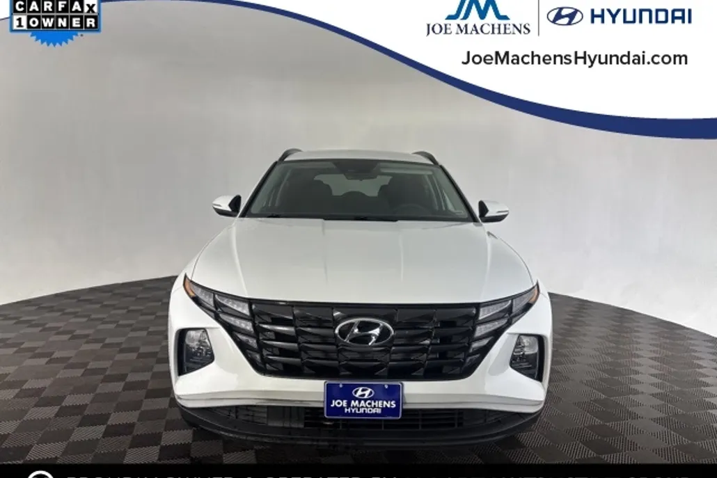 2022 Hyundai Tucson SEL photo 1