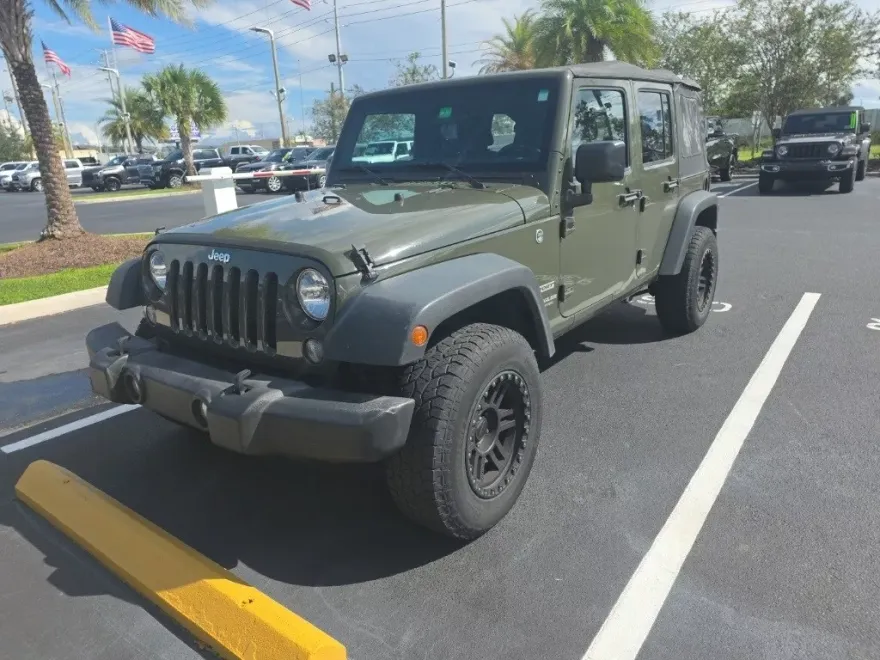 2016 Jeep Wrangler Unlimited Sport photo 1
