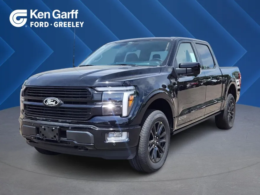 2025 Ford F-150 Platinum photo 1