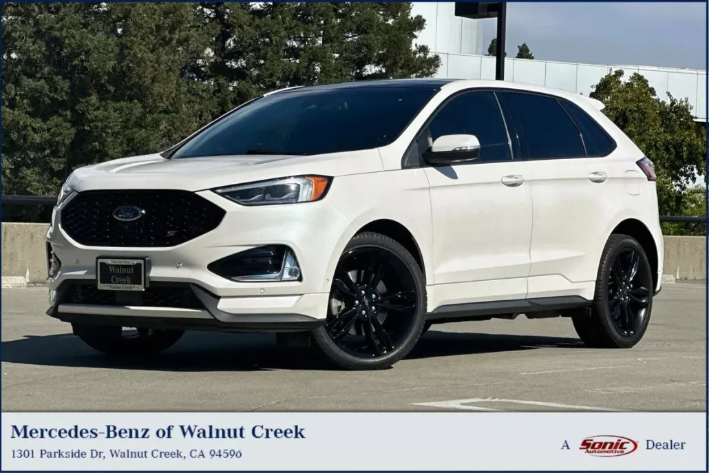 2019 Ford Edge ST photo 1