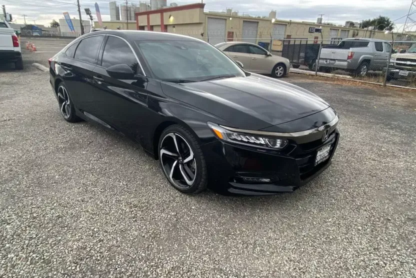 2020 Honda Accord Sport photo 1