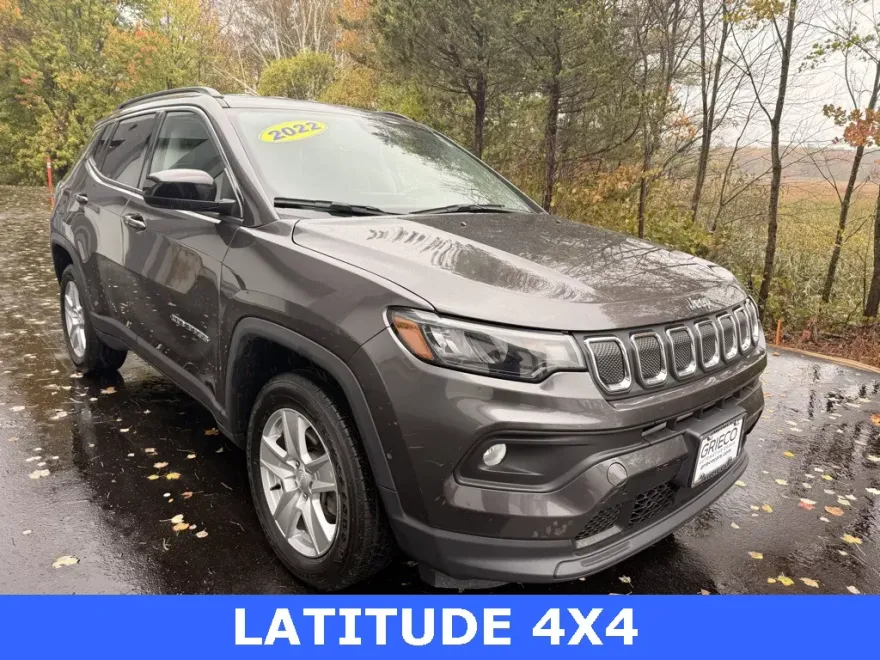 2022 Jeep Compass North Edition Latitude photo 1