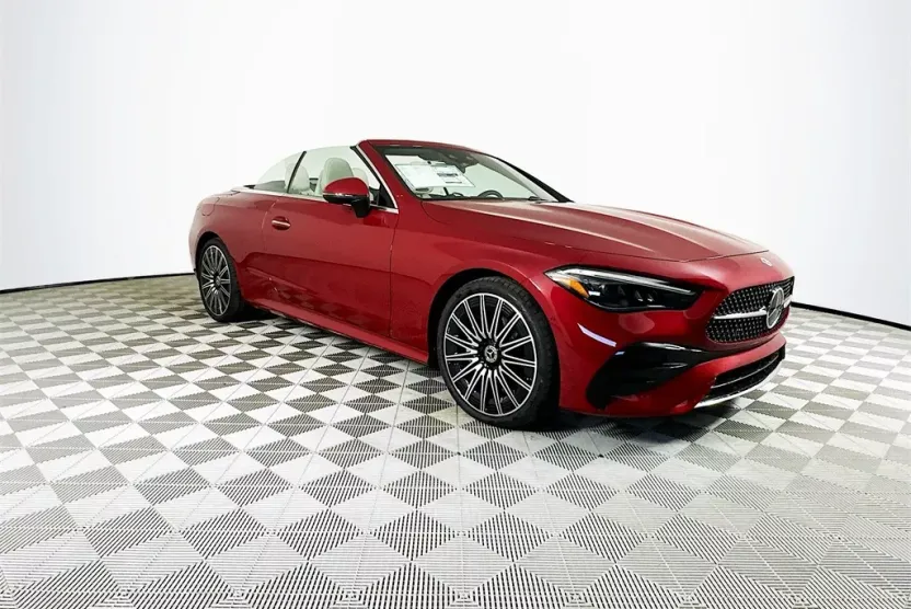 2026 Mercedes Benz CLE 300 4MATIC photo 1