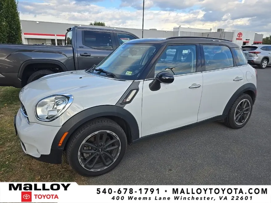 2016 Mini Countryman S photo 1