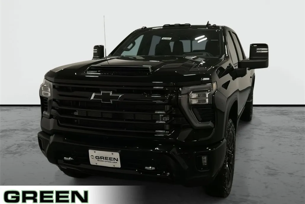 2025 Chevrolet Silverado 2500HD High Country photo 1