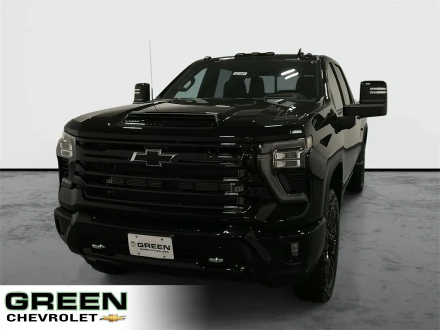 2025 Chevrolet Silverado 2500HD High Country photo 1