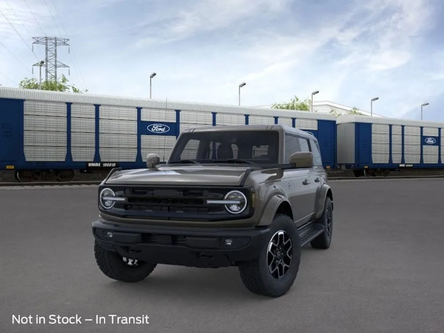 2025 Ford Bronco Outer Banks photo 1