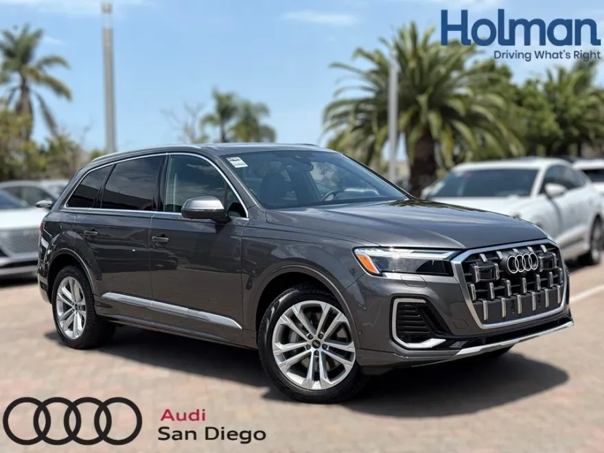2025 Audi Q7 45 Premium photo 1