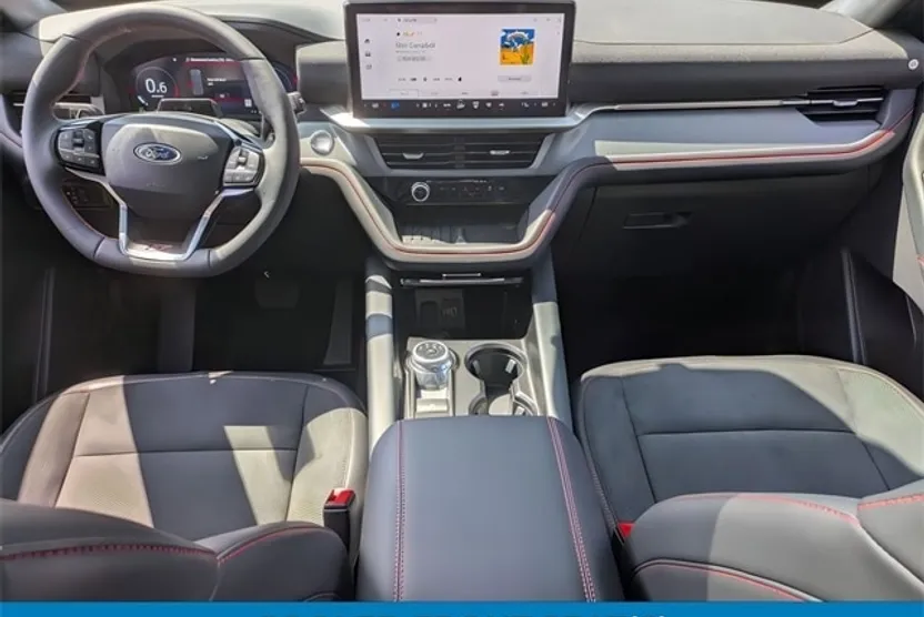 2025 Ford Explorer ST photo 1