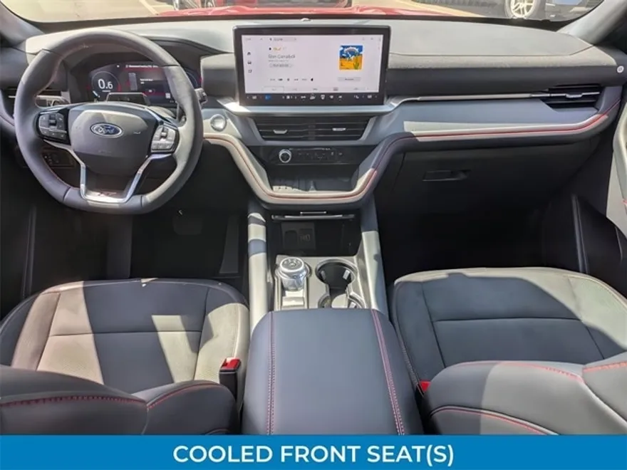 2025 Ford Explorer ST photo 1
