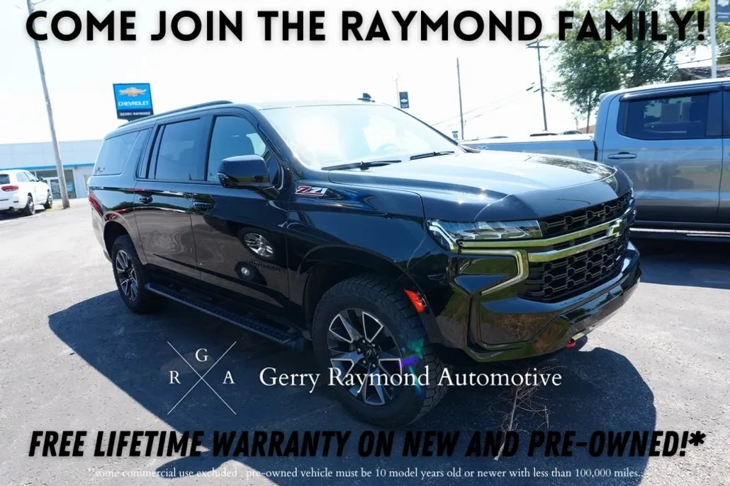 2022 Chevrolet Suburban Z71 photo 1