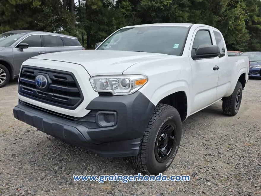 2019 Toyota Tacoma SR photo 1