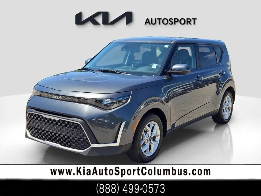 2024 Kia Soul LX photo 1