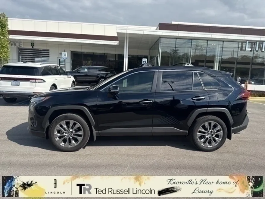 2025 Toyota RAV4 Limited photo 1
