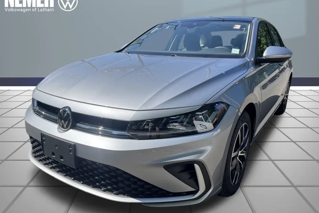 2025 Volkswagen Jetta 1.5T SE photo 1