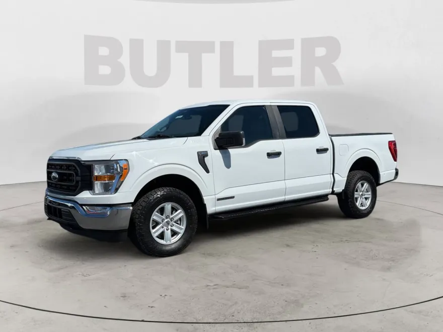 2022 Ford F-150 XL photo 1