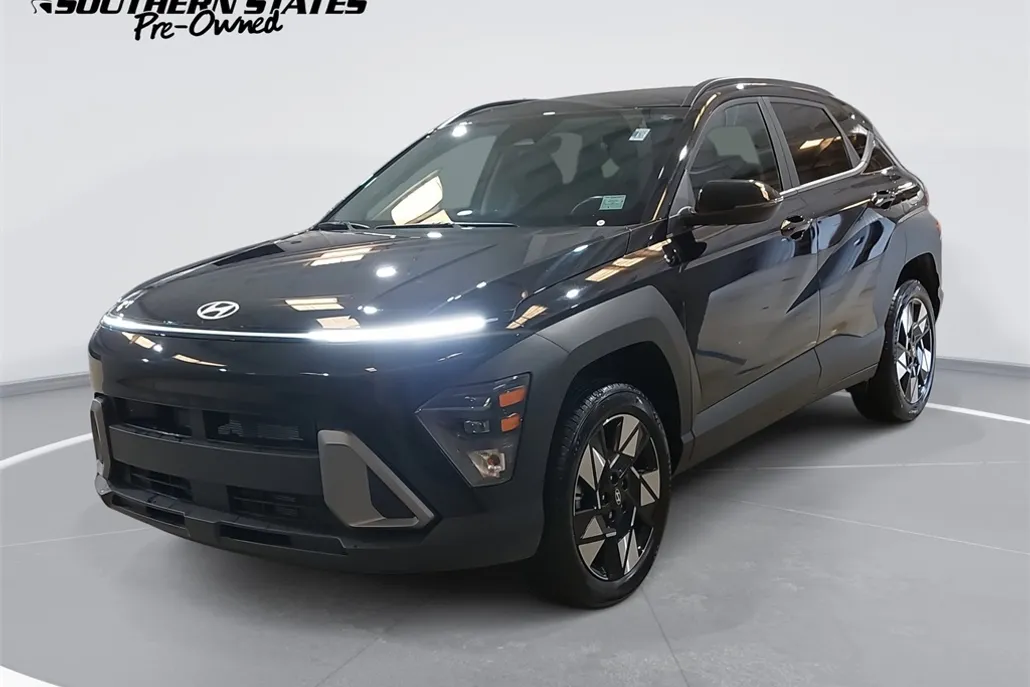 2024 Hyundai Kona SEL photo 1