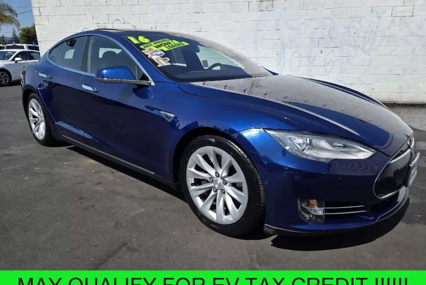 2016 Tesla Model S 70D photo 1