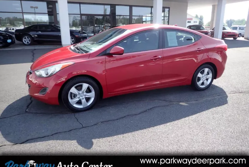 2013 Hyundai Elantra GLS photo 1